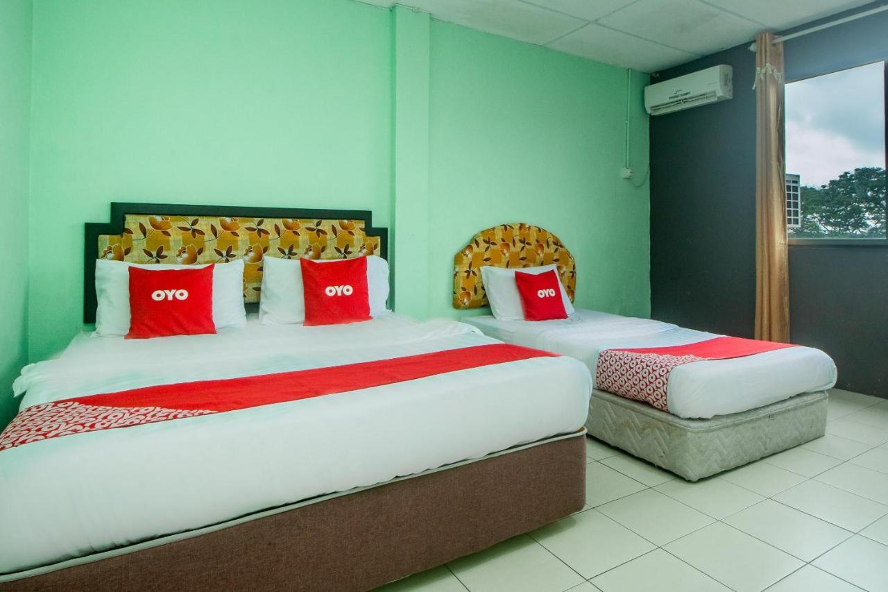 OYO 90124 Payang Puri Baru Hotel Sarikei Bagian luar foto