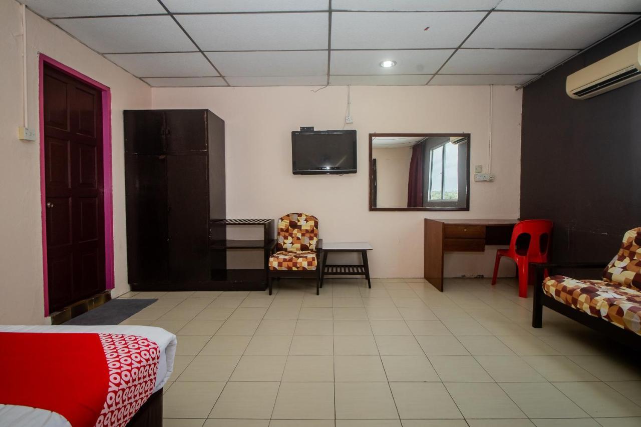 OYO 90124 Payang Puri Baru Hotel Sarikei Bagian luar foto