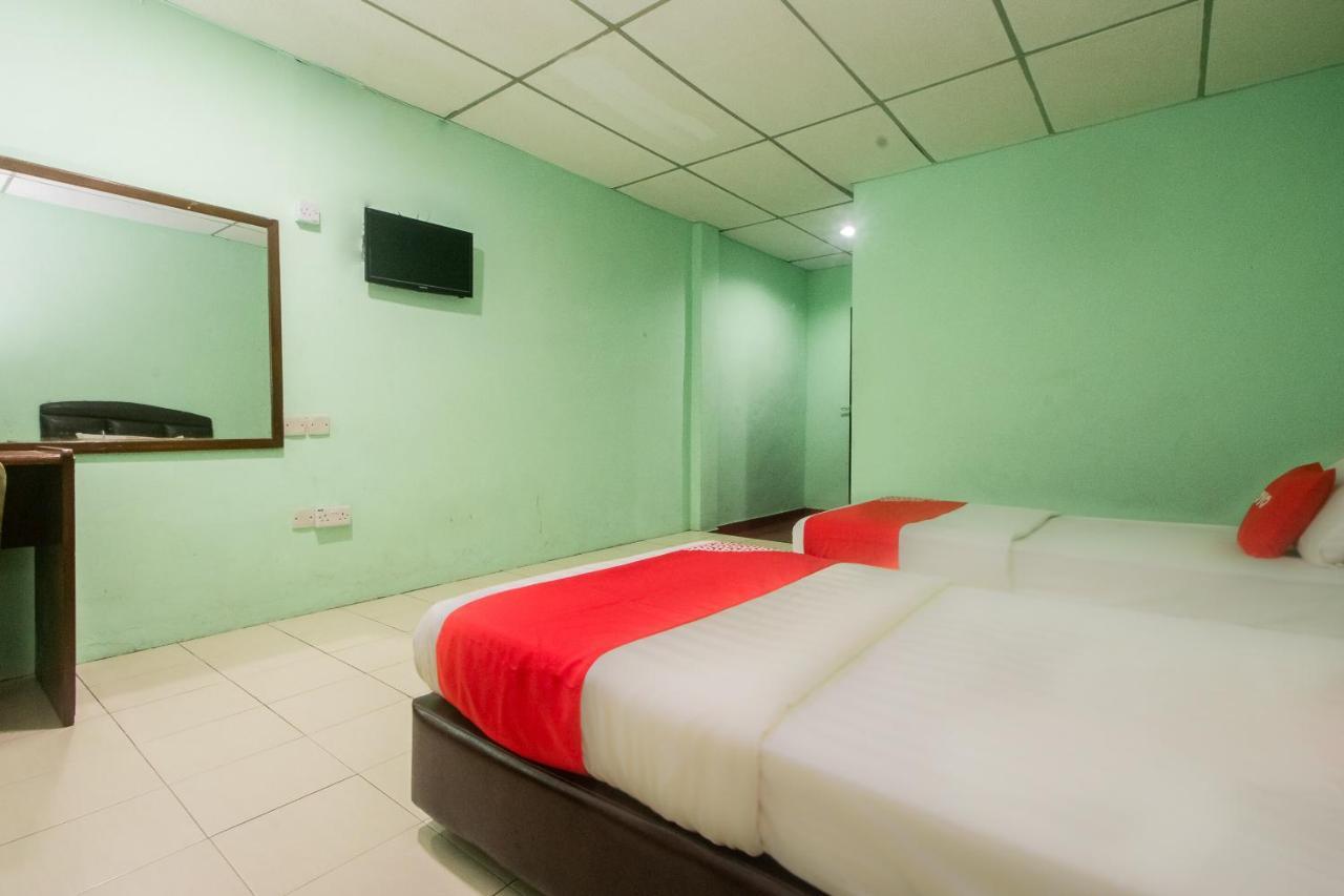 OYO 90124 Payang Puri Baru Hotel Sarikei Bagian luar foto