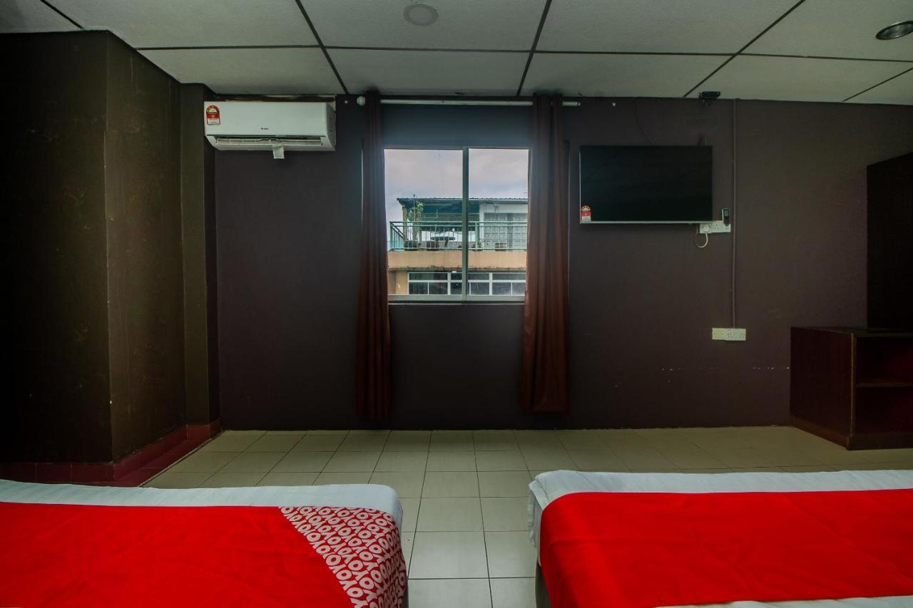 OYO 90124 Payang Puri Baru Hotel Sarikei Bagian luar foto