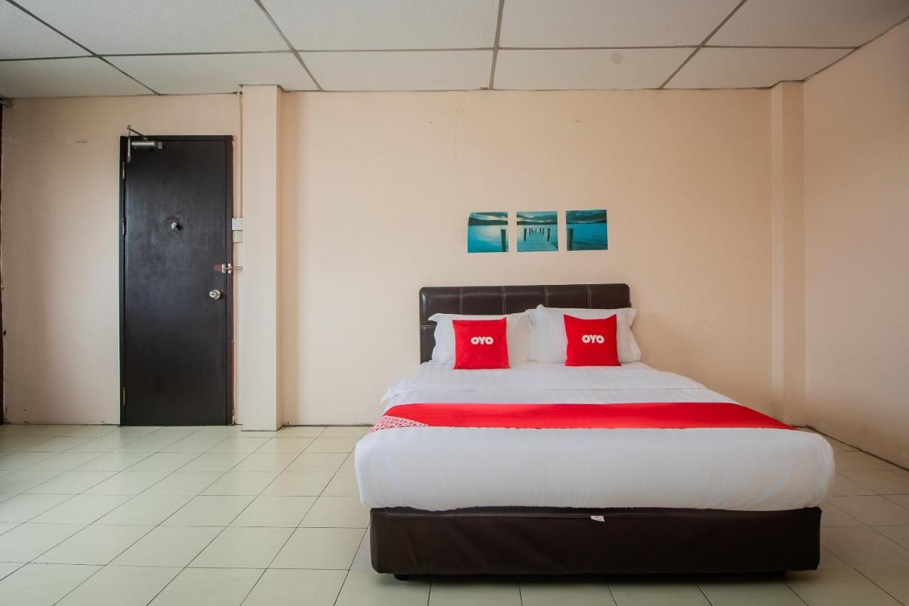OYO 90124 Payang Puri Baru Hotel Sarikei Bagian luar foto